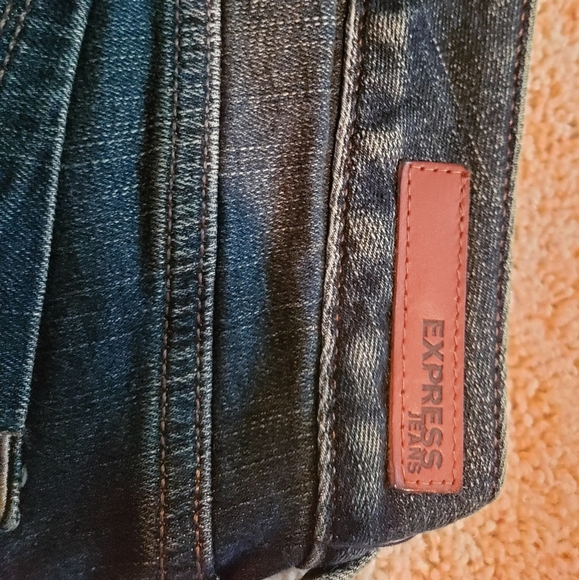 Express Jeans - Picture 3 of 3
